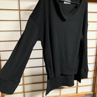 古着 薄手のセーターの画像