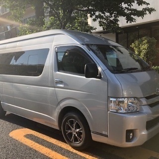 ロケバスドライバー