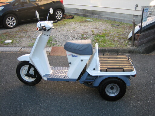 ジャイロUP　綺麗でエンジン絶好調