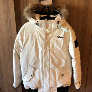 ダウンジャケット