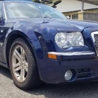 クライスラー300C アメリカンドリームの車ですね‼️