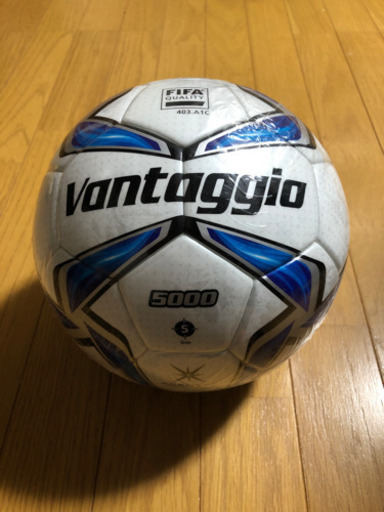 ヴァンタッジオ5000 （モルテンサッカーボール）美品