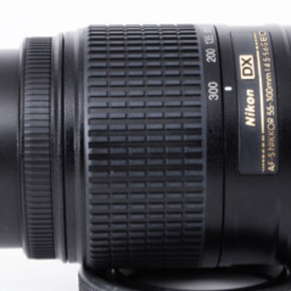 ●超極上●付属品ほぼ完備●手ぶれ補正●ニコン AF-S 55-300mm VR ゆうパック代引き発送！送料、代引き手数料無料！ ○超極上○付属品ほぼ完備○手ぶれ補正○ニコン AF-S 55-