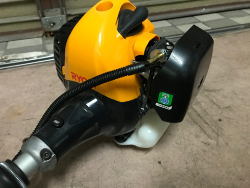 RYOBI 草刈機　EKM-2300L 10日使用…お買い得！