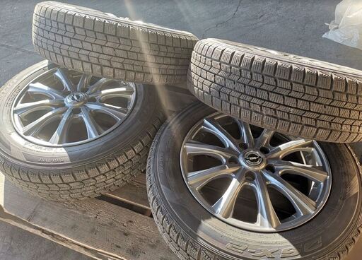 205/60 R16 92Q プリウスα スタッドレスタイヤ ダンロップ デジタイヤ アルミホイール 4本セット バリ山 中古 美品 2017年購入