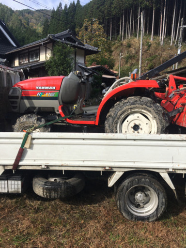 新中古トラクター