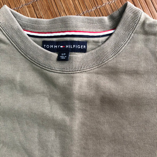 TOMMY HILFIGER トレーナーの画像