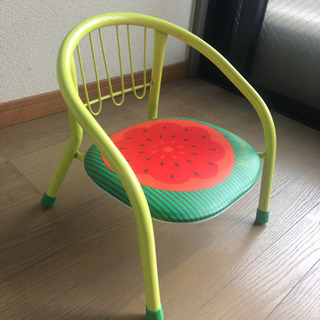 子供用いすの画像