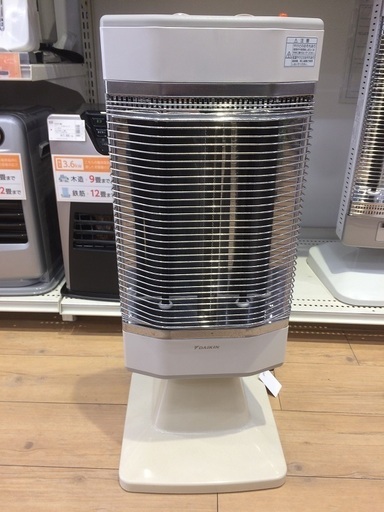お値打ち価格！DAIKINの遠赤外線ヒーター