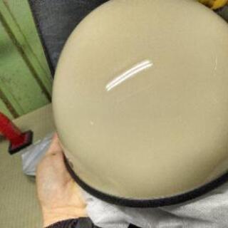 新品、未使用ヘルメット！アイボリーカラー