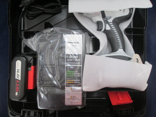 パナソニック　インパクトドライバ　EZ7544LS2S　未使用