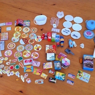 リカちゃんハウスなど4点セットの画像