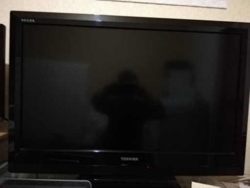テレビ32インチ TOSHIBA REGZA