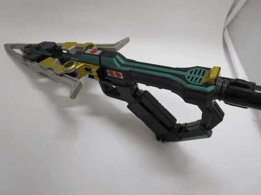 仮面ライダー電王 仮面ライダーゼロノス DXゼロガッシャー 動作確認済み　【中古】