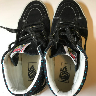 Ｖans ハイカットスニーカーの画像