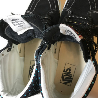 Ｖans ハイカットスニーカーの画像