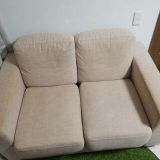 2人掛けソファ　ベージュの画像