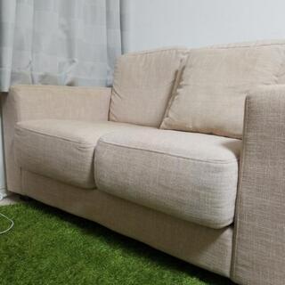 2人掛けソファ　ベージュの画像