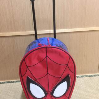 スパイダーマンのスーツケース