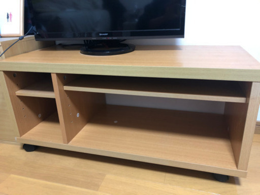 決まりました　テレビ台(組み立て済み)