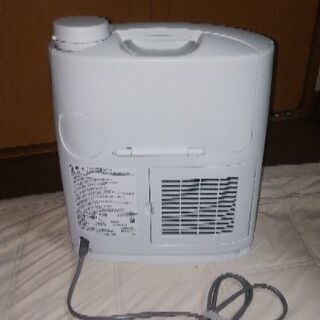 布団乾燥機 空気清浄機の画像