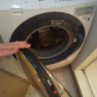 HITACHI ドラム式 洗濯機 10キロの画像