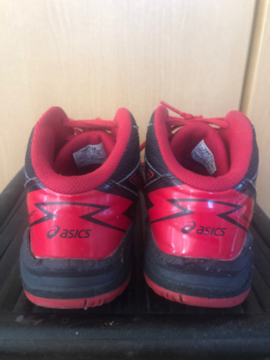 asics バスケットシューズ