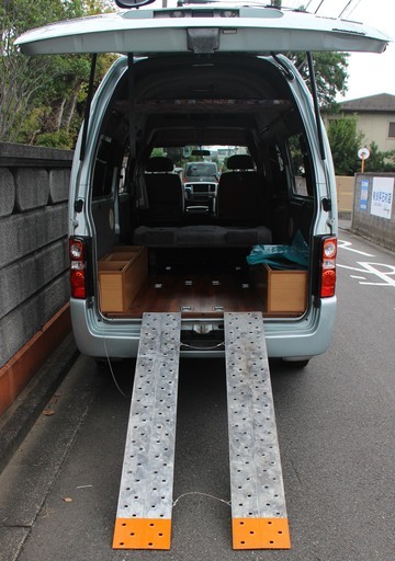 日産キャラバン　コーチベースの車椅子仕様　車検1年５ヶ月