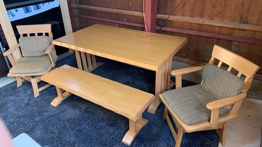 ベンチダイニングセット　イス2客　ベンチ1個