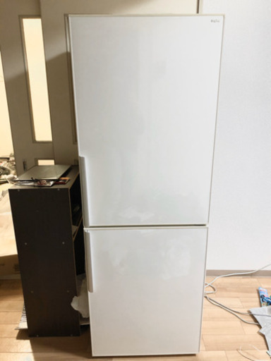 270L2ドアの冷蔵庫、冷凍室が100Lありとても使いやすいです。