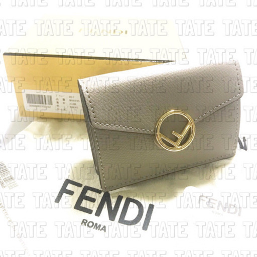 正規品 FENDI フェンディ 三つ折り財布 レザーウォレット カーフスキン