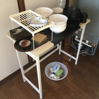 テーブルのみ　あげます