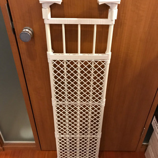 突っ張り棚の画像