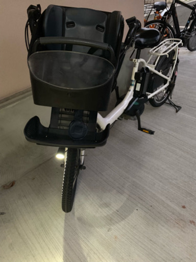 ヤマハ パスキッス 子供乗せ 電動 自転車 ホワイト
