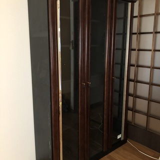 大型の飾り棚♪