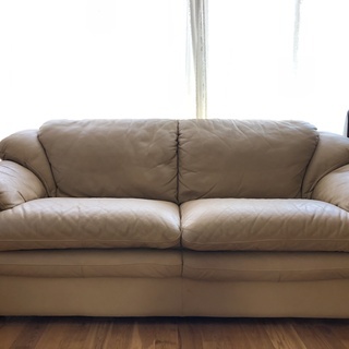 セットで10,000円♪　大きなソファーの画像