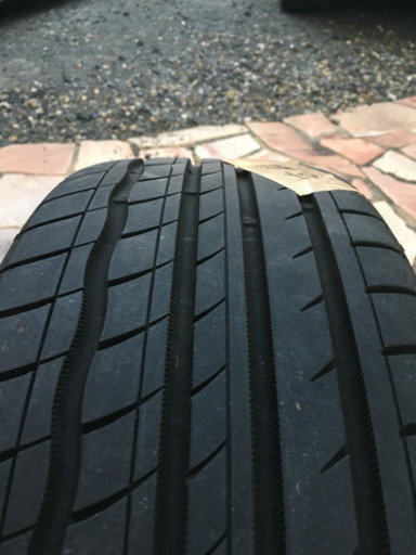 プリウス、ウィッシュ、BRZ等に！OZスーパーレッジェーラ 7-17+48 5/100 マットグレー&MOMO OUTORUN M3 215/45R17