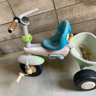 三輪車