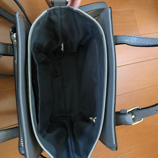 【使用感あり】ショルダーバッグの画像