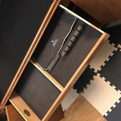 ドレクセルヘリテイジ　キッチンカウンター　バーキャビネット　30万超