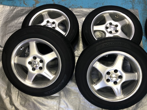 BORBET15インチアルミ　5穴　PCD108　ヨコハマECOSタイヤ　185/65R15　　ボルボ等に