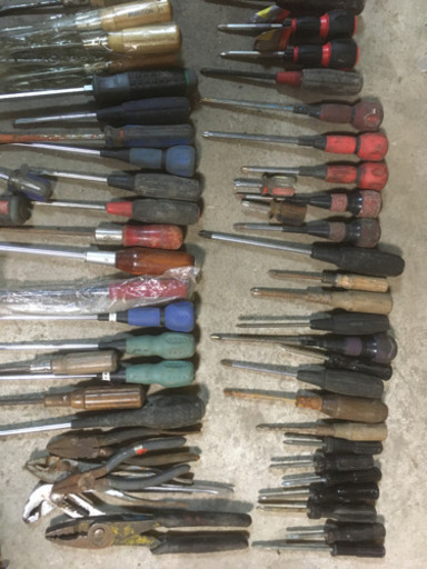 ドライバーセット▲工具！プライヤー！ニッパー！他一式！