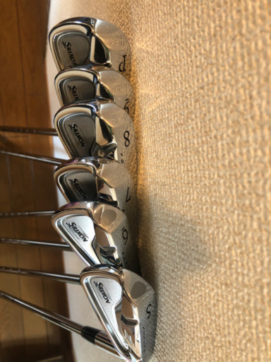 スリクソン　アイアンセット　ゴルフクラブ