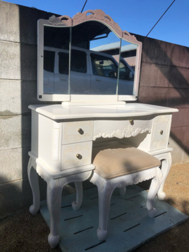 ☆可愛いドレッサー☆11/17引取りまで限定値下げ