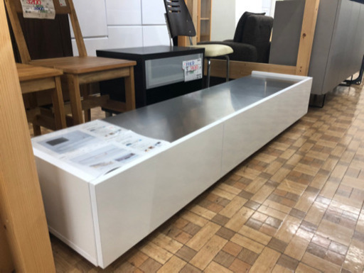 テレビ台 TVボード ステンレス天板 収納家具 （展示品の為、美品）