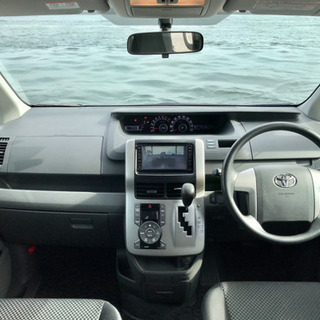 トヨタ ノア S 8人 H20年 / 10月 ZRR70W 97,800KMの画像
