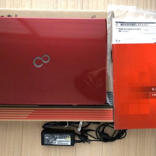 FUJITSUノートパソコンの画像