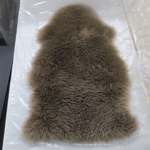 売り切れました11-1 お持ち帰り限定! 【新古品】 【展示品】 1010×600 ラグ 毛皮 マット カーペット ブラウン