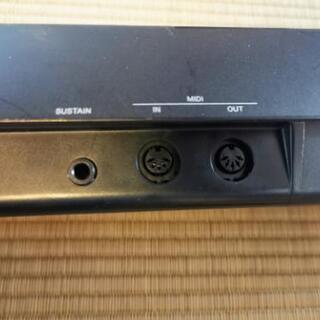 YAMAHA ポータブルピアノ NP-30の画像