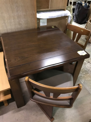 テーブル　椅子２脚　セット